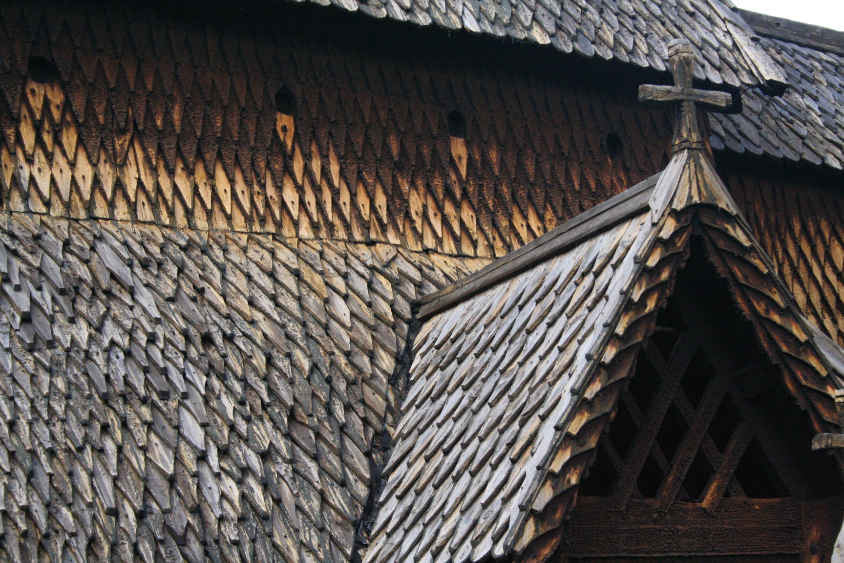 Borgund stavkyrkje roof details